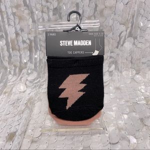 Steve Madden “L-Toebolt”